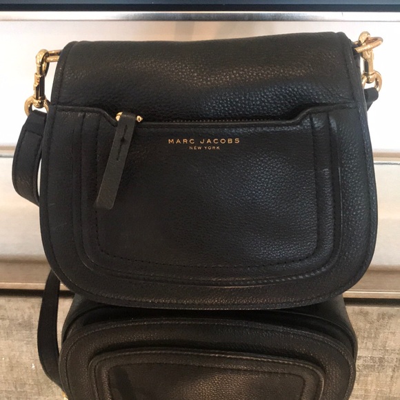 Marc Jacobs Handbags - Marc Jacobs bag